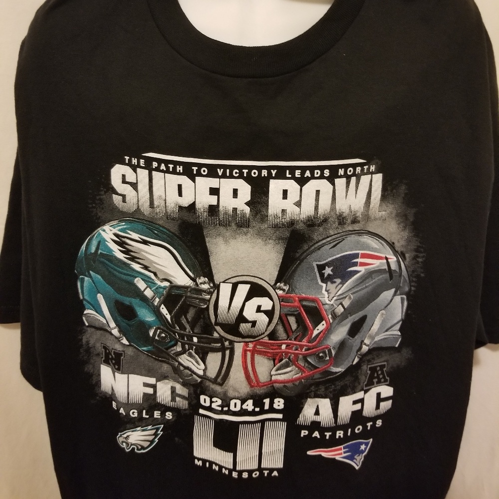 Large Philadelphia Eagles - Patriots 2018 Shirt